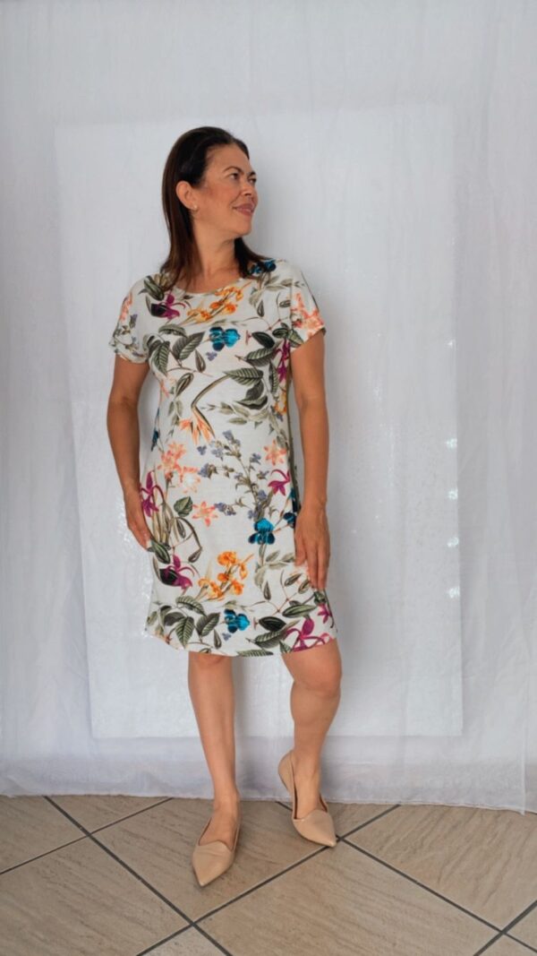 Vestido Tradicional Estampado Floral