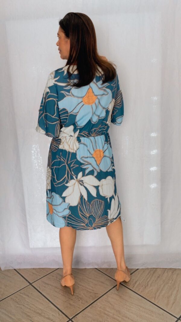 Vestido Curto Evase Floral Azul Dourado - Image 3