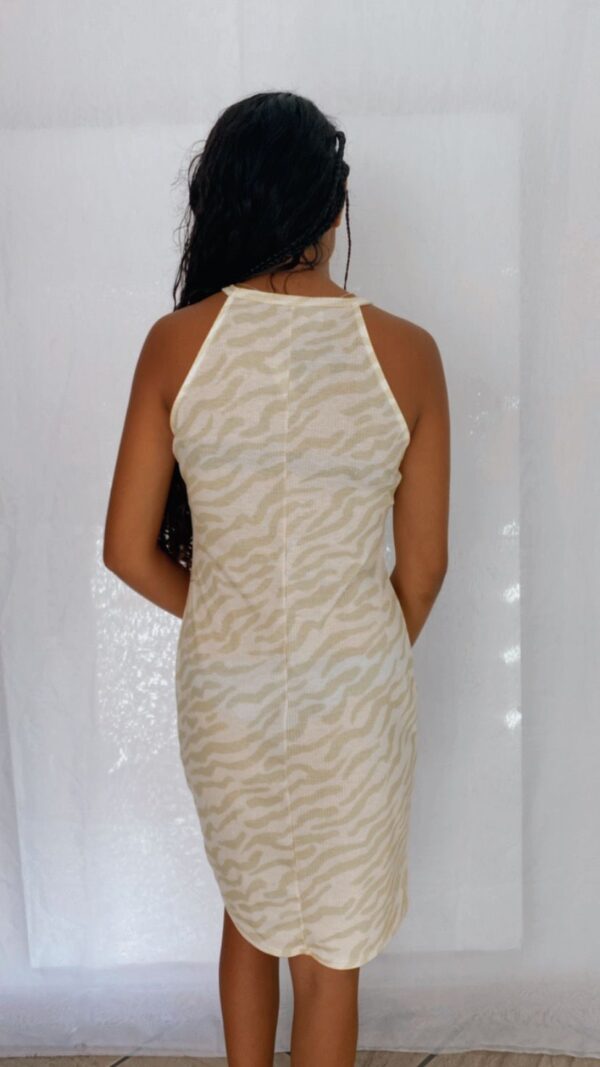 Vestido Curto Amarelo - Image 3