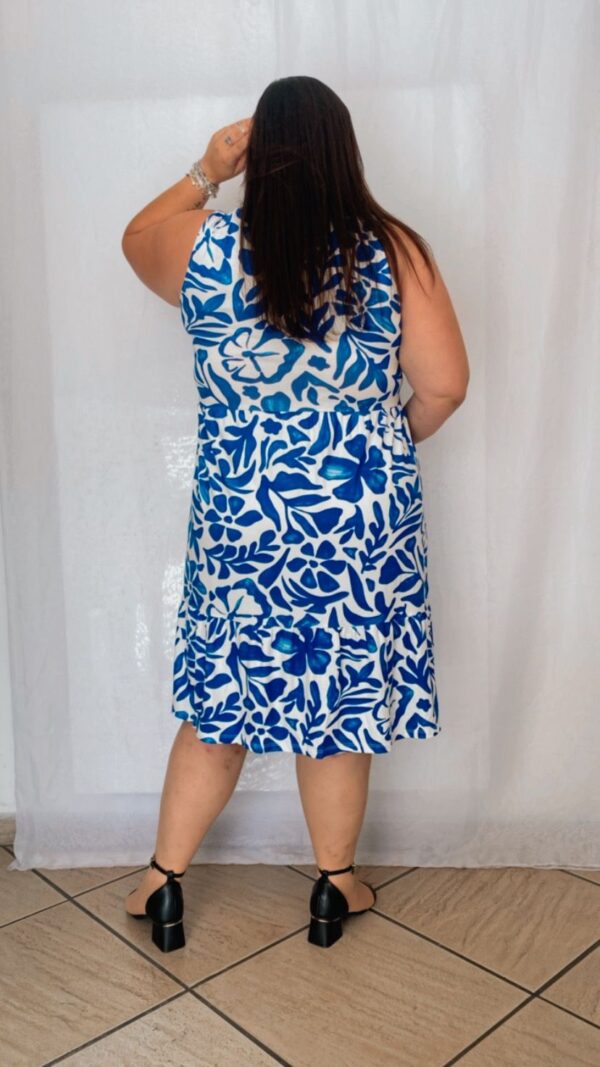 Vestido Regata Estampa Azul e Branca - Image 3