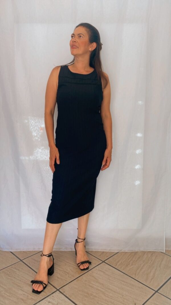 Vestido Midi Canelado 2 Faixas Rendadas