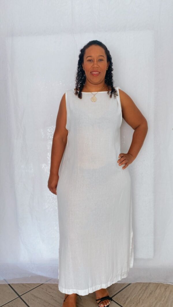 Vestido Regata Linho com Alça Torcida - Image 2